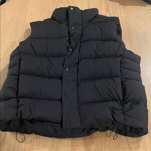 Like New Mens Lululemon Wunder Puff Vest. XL
